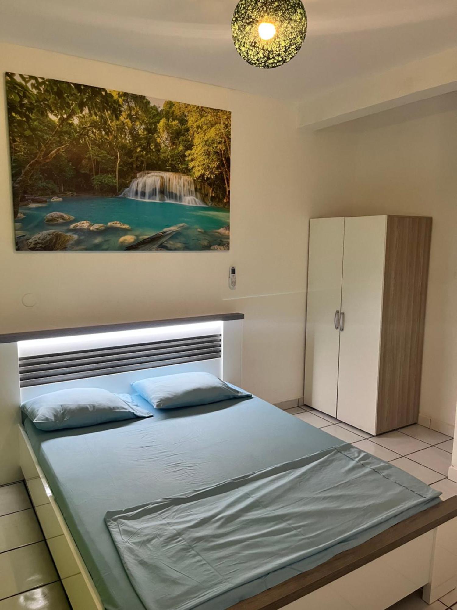 Chez Marc Apartment เลส์อาบิมส์ ภายนอก รูปภาพ